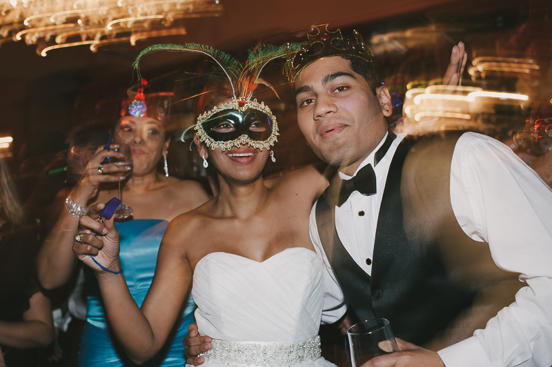 La Hora Loca Venezuelan Wedding Tradition